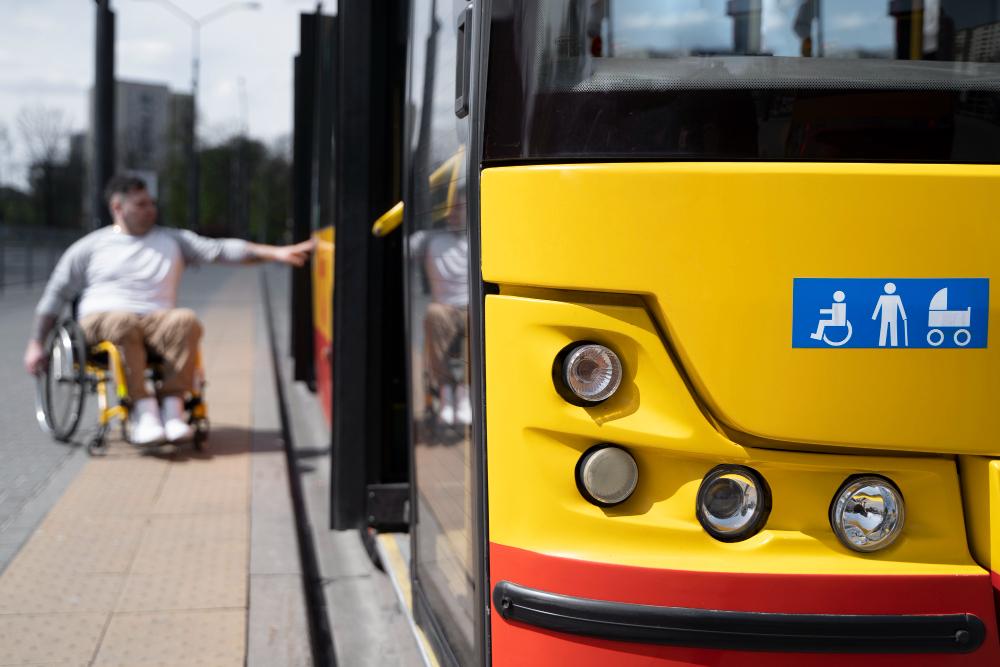 Maio Amarelo – Como as empresas podem contribuir para melhorar a segurança no trânsito? - Fretadão Blog